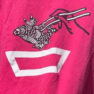 “Eat My Fish” T-Shirt Pink